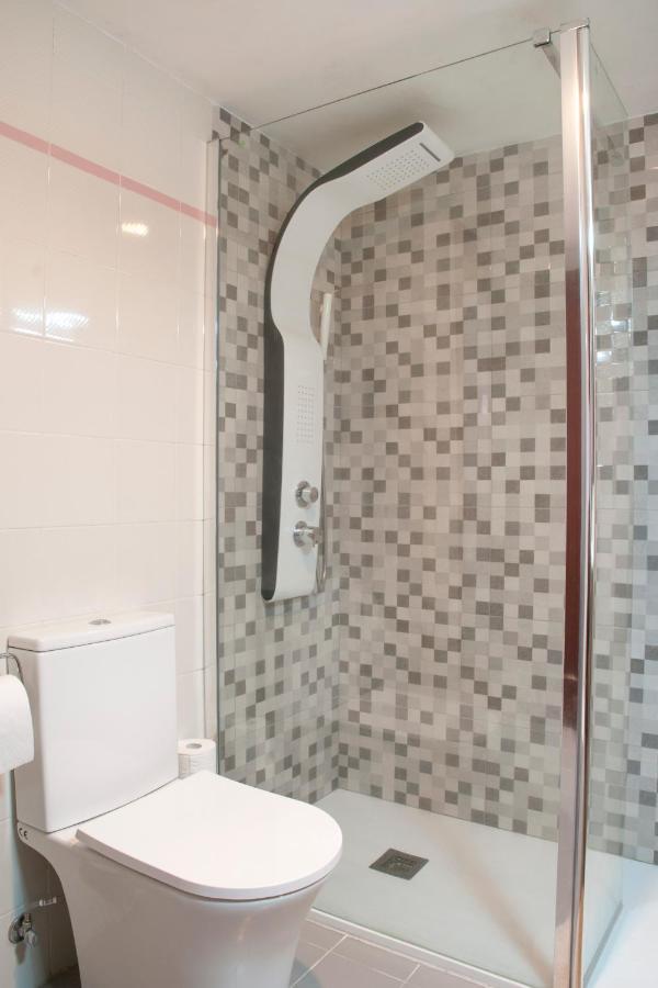 Apartamento Araceli Proximo A Clinica Oftalmologica Fdez Vega Lejlighed Oviedo Eksteriør billede