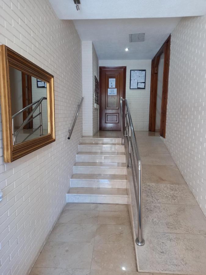 Apartamento Araceli Proximo A Clinica Oftalmologica Fdez Vega Lejlighed Oviedo Eksteriør billede