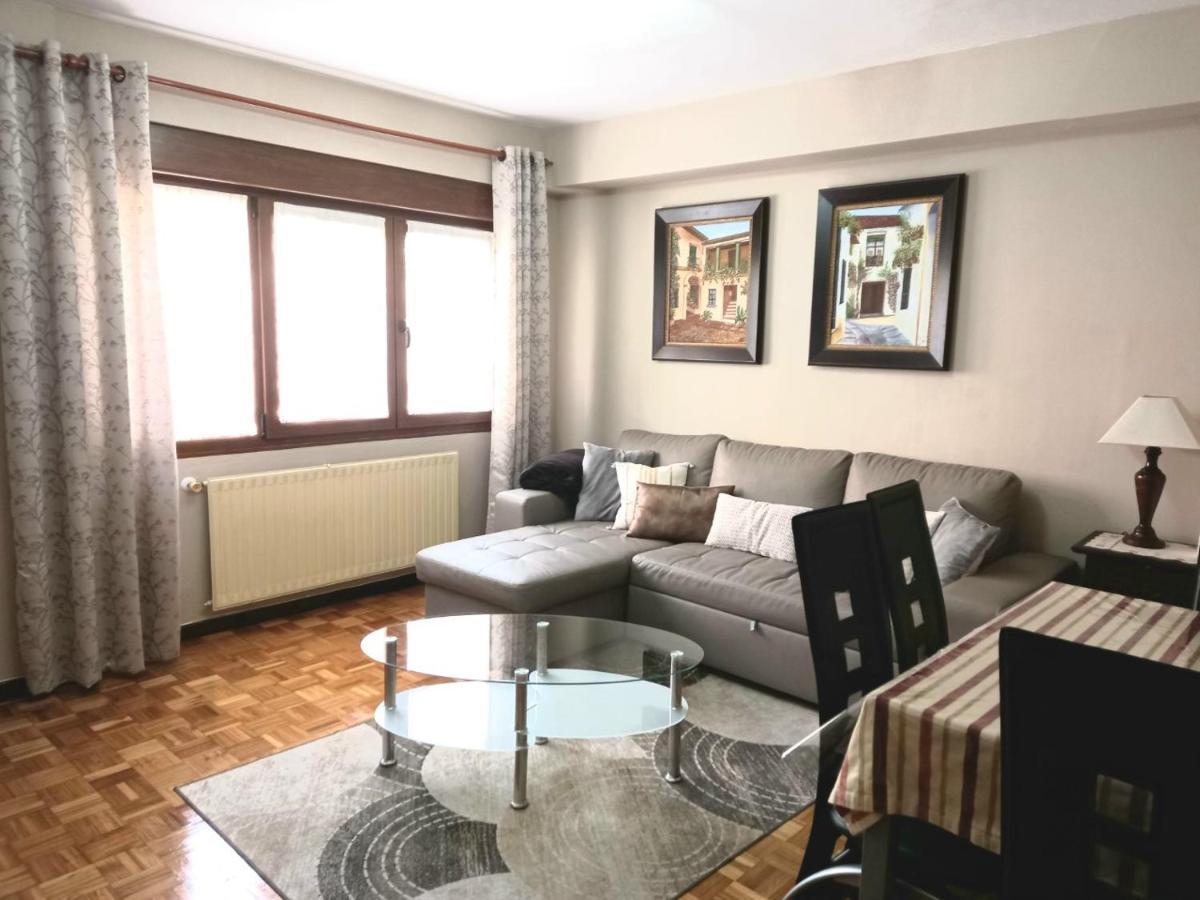 Apartamento Araceli Proximo A Clinica Oftalmologica Fdez Vega Lejlighed Oviedo Eksteriør billede